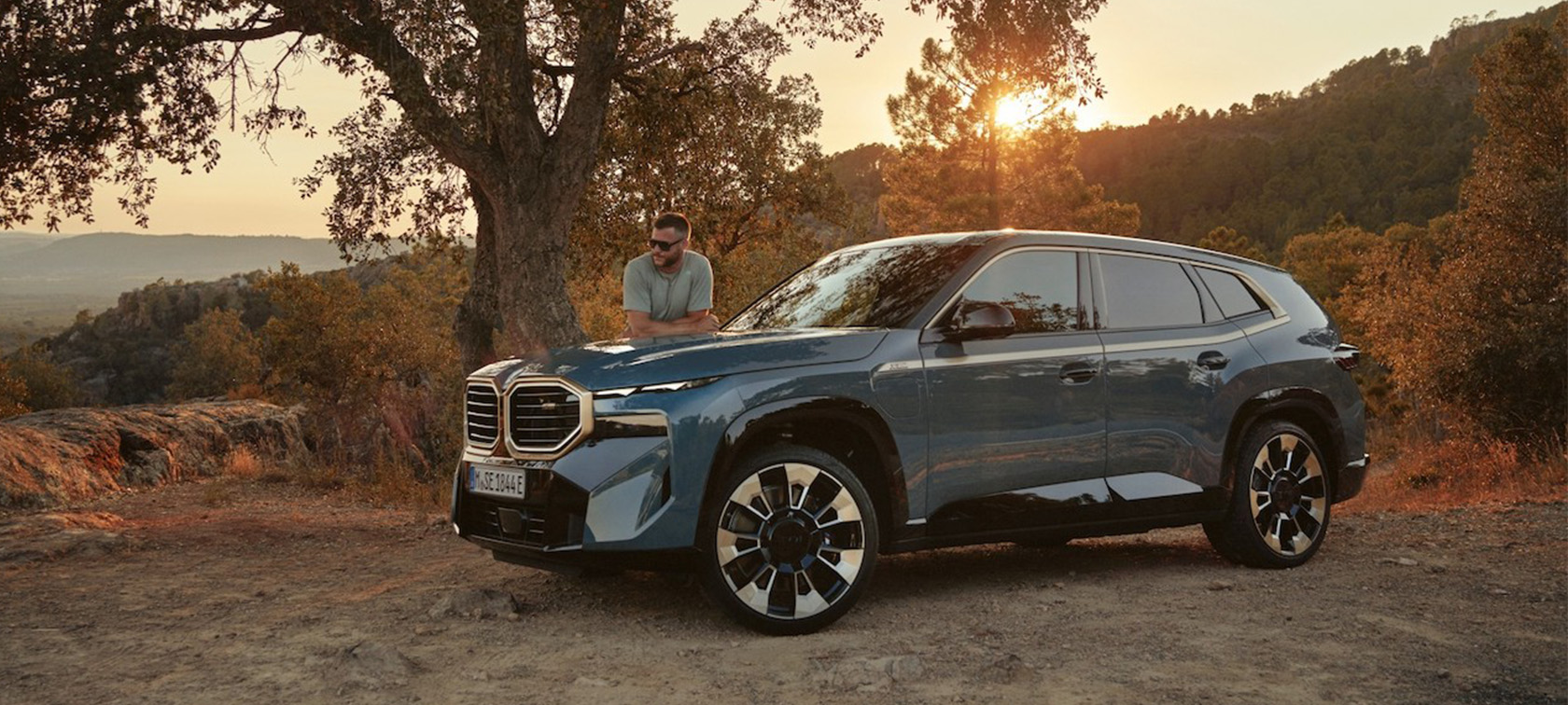 Koncepcija virto realybe: debiutuoja pirmasis „BMW XM“ – galios ir prabangos visureigis Koncepcija virto realybe: debiutuoja pirmasis „BMW XM“ – galios ir prabangos visureigis